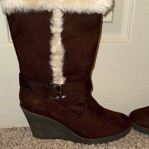 American Eagle Brown Faux Fur Wedge Boots